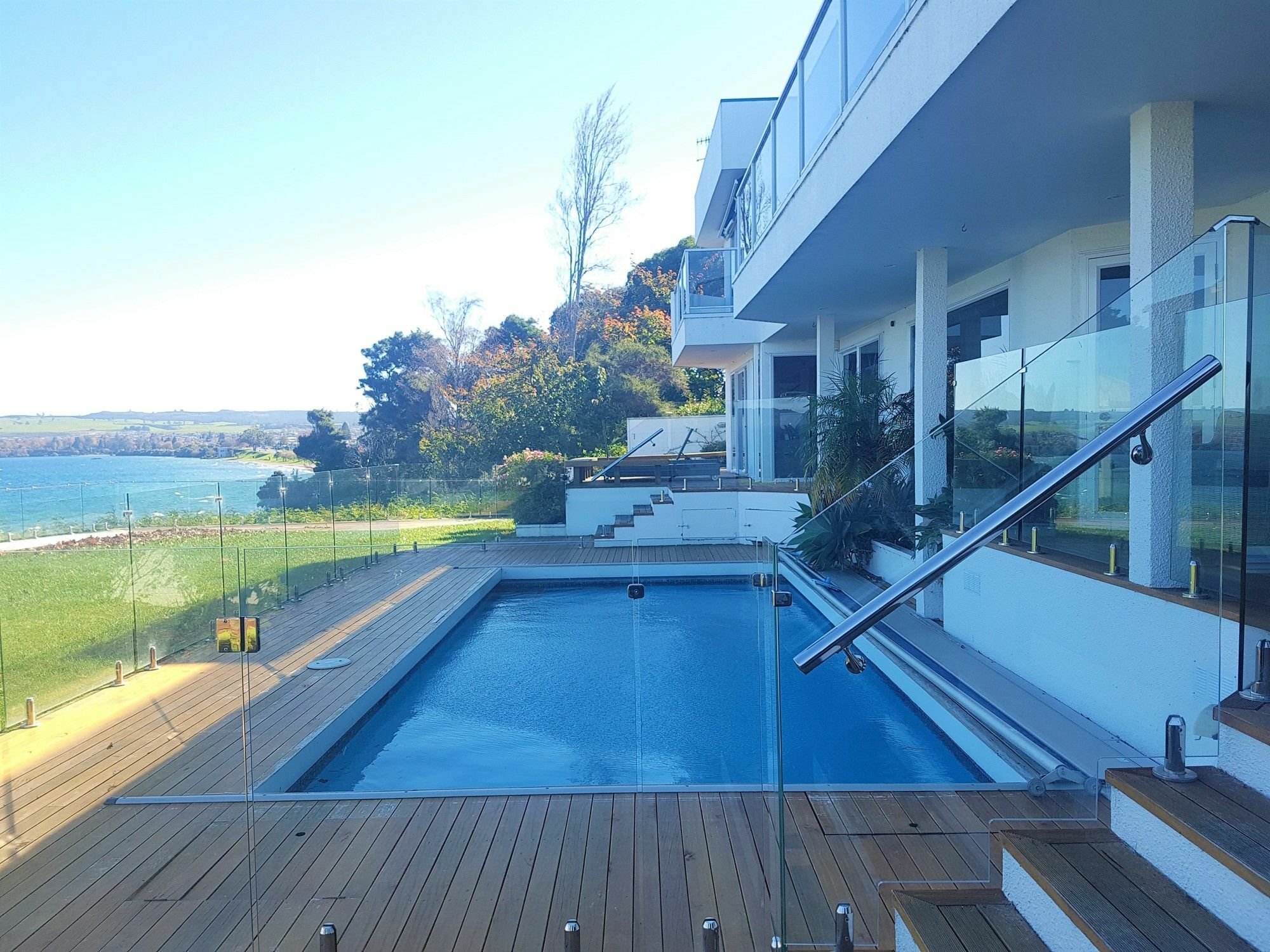 Spectacular Lakefront Home Lago Lago Taupo Exterior foto